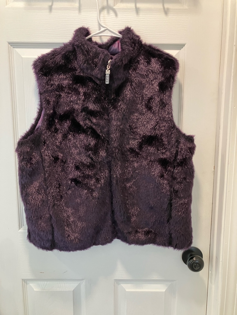 Guess Girls' Faux Fur Vest in Deep Purple